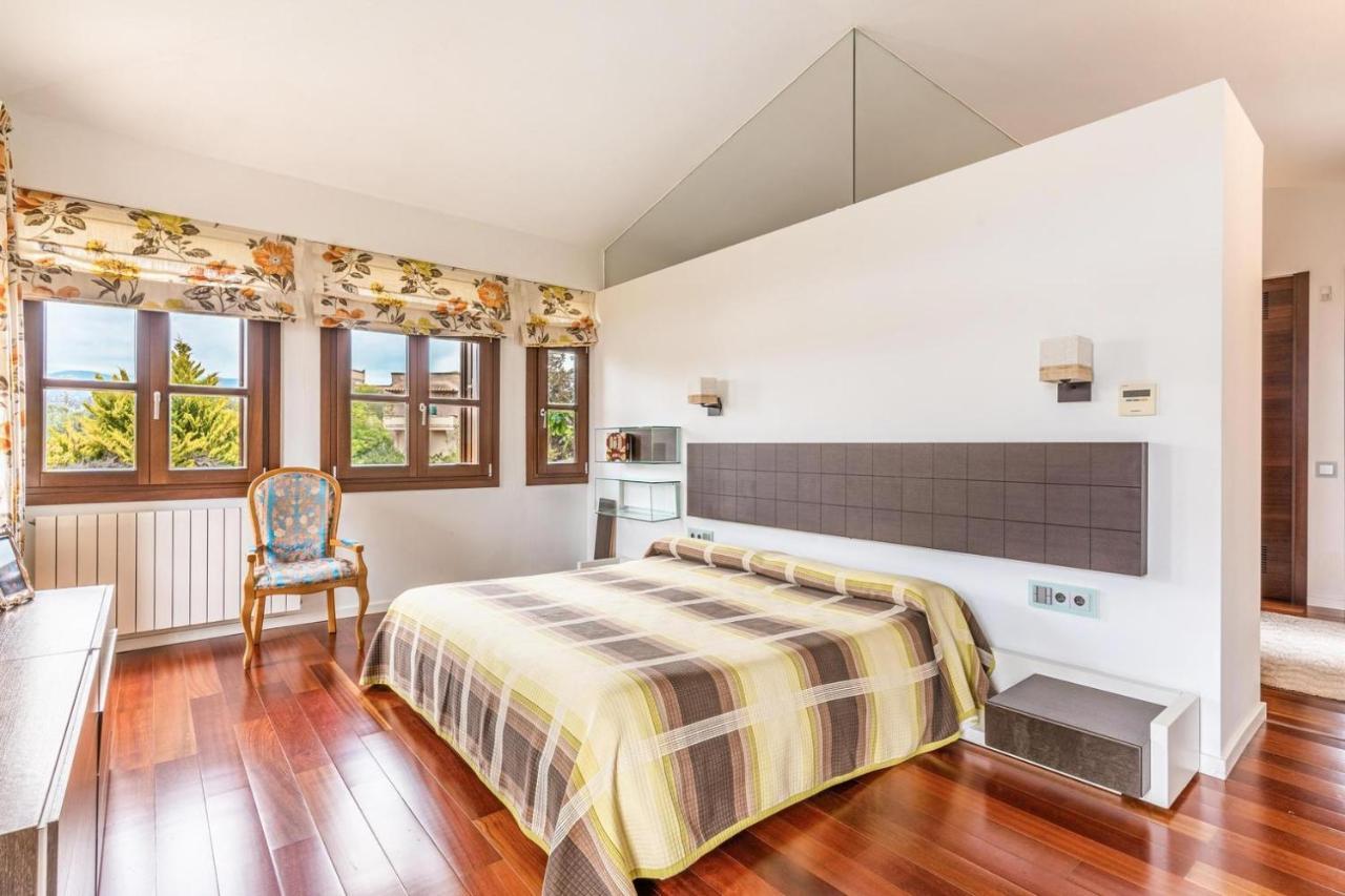 Villa De Lujo Con Piscina, Jacuzzi, Jardin Y Terraza Marratxí Εξωτερικό φωτογραφία